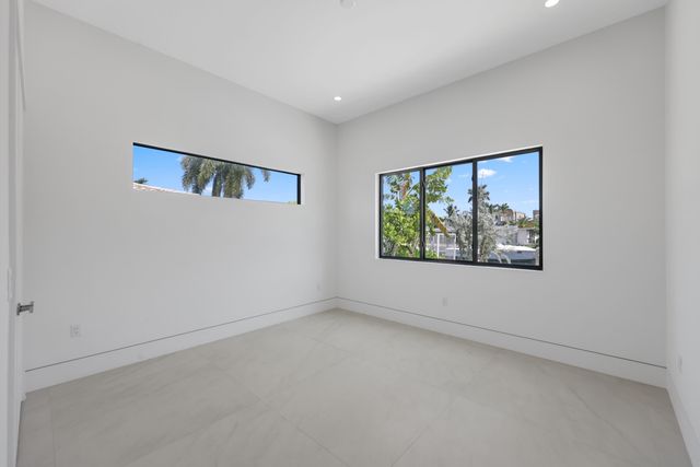 2612 NE 4TH Street, Pompano Beach, FL 33062