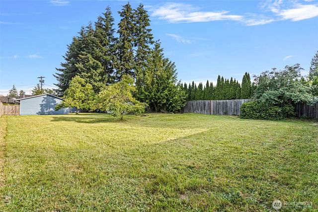 9920 2nd Avenue SE, Everett, WA 98208