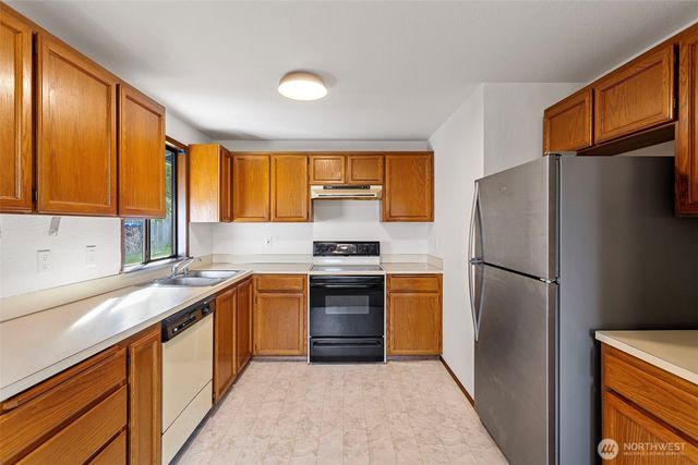 9920 2nd Avenue SE, Everett, WA 98208