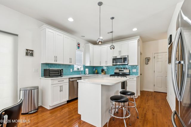 17 Royal Grove Drive, Jackson, NJ 08527