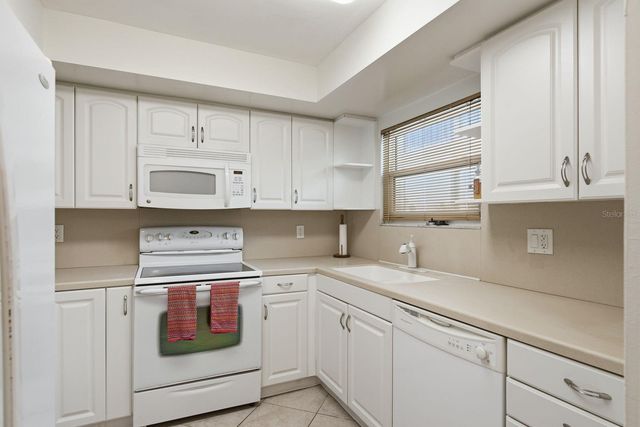4678 MARINE PARKWAY 204, New Port Richey, FL 34652