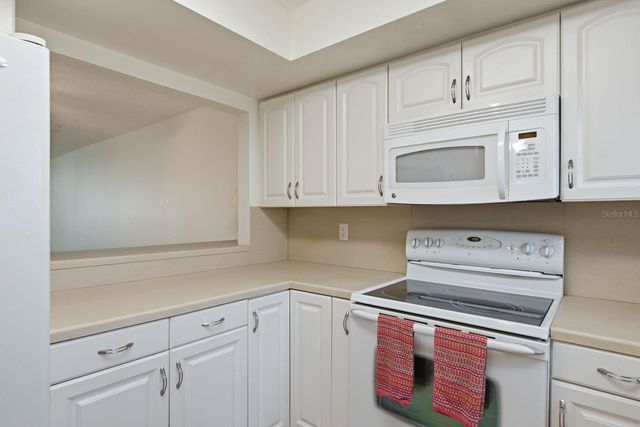 4678 MARINE PARKWAY 204, New Port Richey, FL 34652