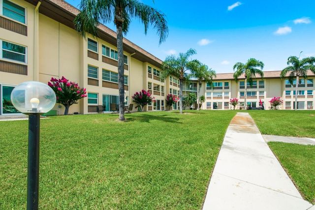 4678 MARINE PARKWAY 204, New Port Richey, FL 34652