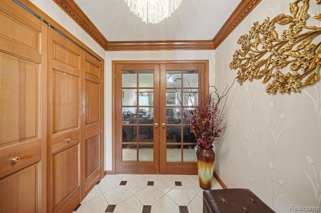 43459 Devin Drive, Clinton Township, MI 48038