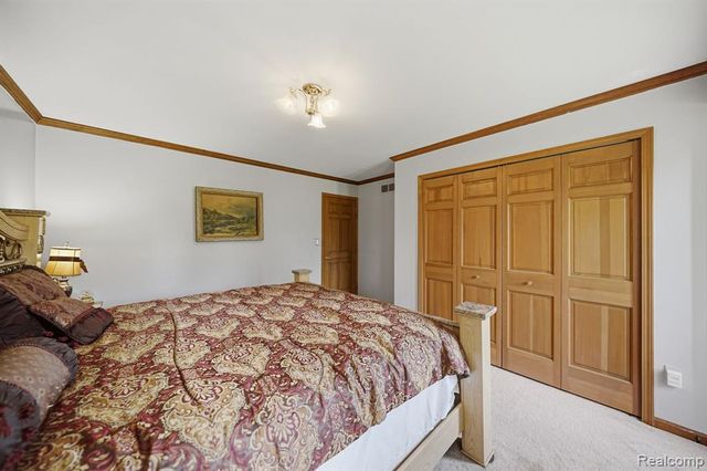 43459 Devin Drive, Clinton Township, MI 48038
