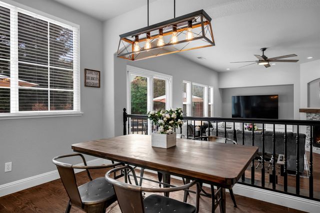 720 Hildebrand Cir, Folsom, CA 95630