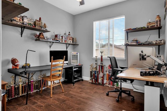 720 Hildebrand Cir, Folsom, CA 95630
