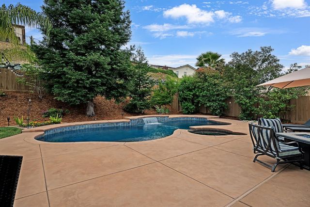 720 Hildebrand Cir, Folsom, CA 95630