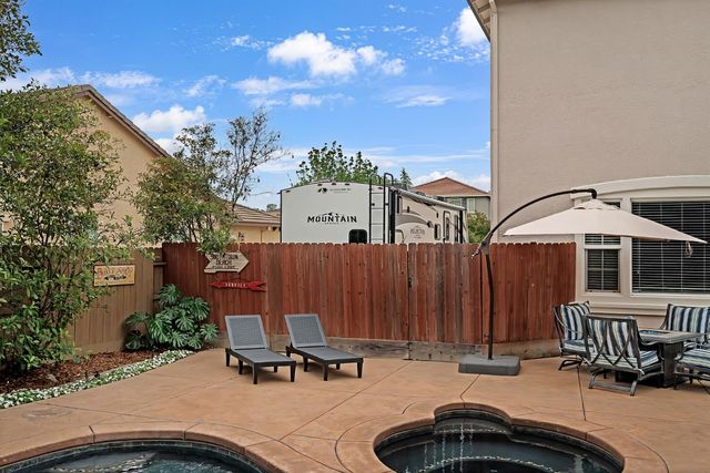 720 Hildebrand Cir, Folsom, CA 95630