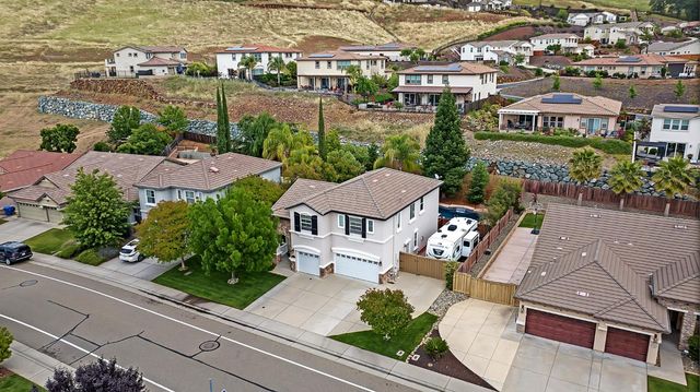 720 Hildebrand Cir, Folsom, CA 95630