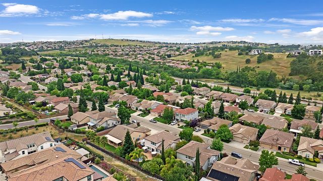 720 Hildebrand Cir, Folsom, CA 95630