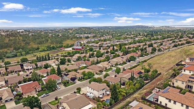 720 Hildebrand Cir, Folsom, CA 95630