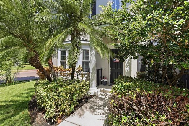 480 GILMAN PLACE N, St Petersburg, FL 33716
