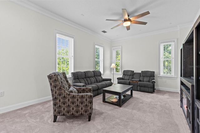 480 GILMAN PLACE N, St Petersburg, FL 33716