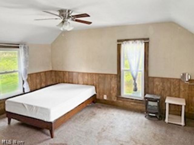 1537 Wooster Road W, Barberton, OH 44203