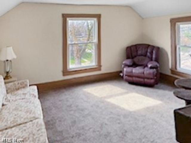 1537 Wooster Road W, Barberton, OH 44203