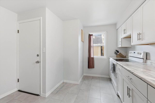1219 W PACKARD STREET, Appleton, WI 54914