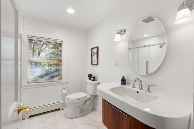 119 Cross Ln, Beverly, MA 01915