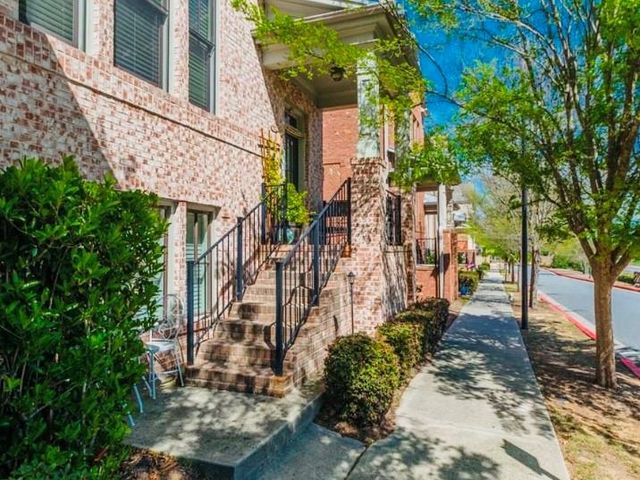 836 Red Hart Lane, Alpharetta, GA 30004