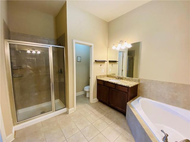 836 Red Hart Lane, Alpharetta, GA 30004