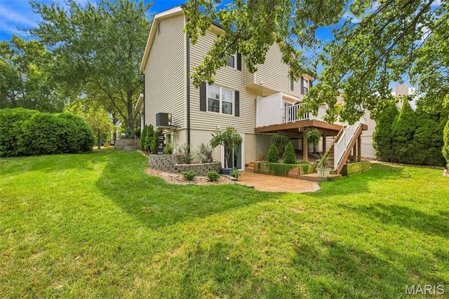 16511 Hunters Crossing Drive, Wildwood, MO 63040