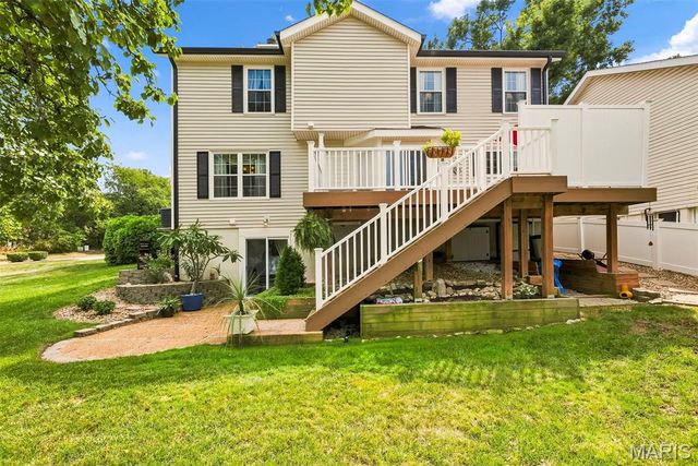 16511 Hunters Crossing Drive, Wildwood, MO 63040