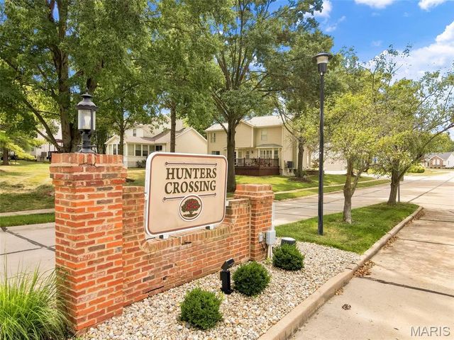 16511 Hunters Crossing Drive, Wildwood, MO 63040