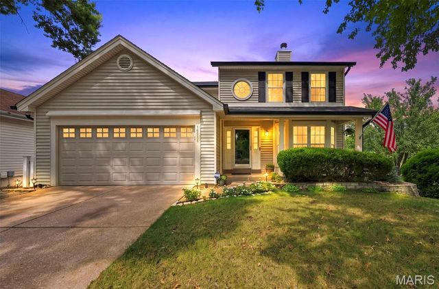 16511 Hunters Crossing Drive, Wildwood, MO 63040