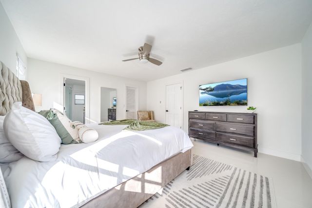 14491 Autumn Avenue, Wellington, FL 33414