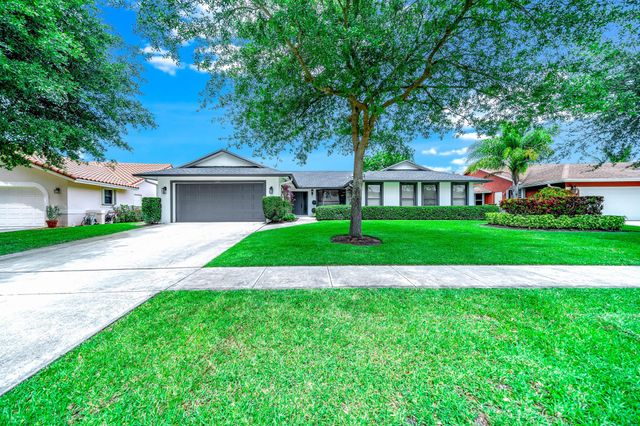 14491 Autumn Avenue, Wellington, FL 33414