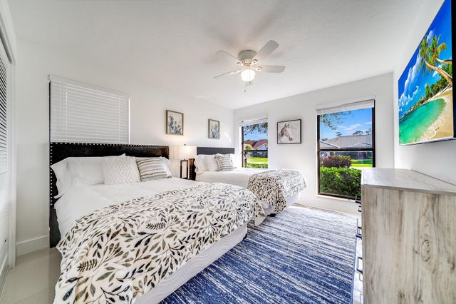 14491 Autumn Avenue, Wellington, FL 33414