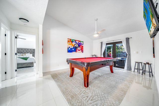 14491 Autumn Avenue, Wellington, FL 33414