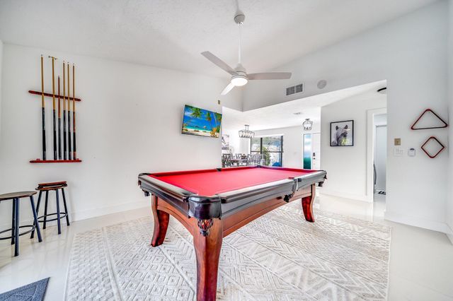 14491 Autumn Avenue, Wellington, FL 33414