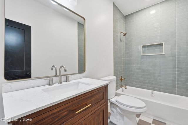 711 E Ormsby Ave, Louisville, KY 40203