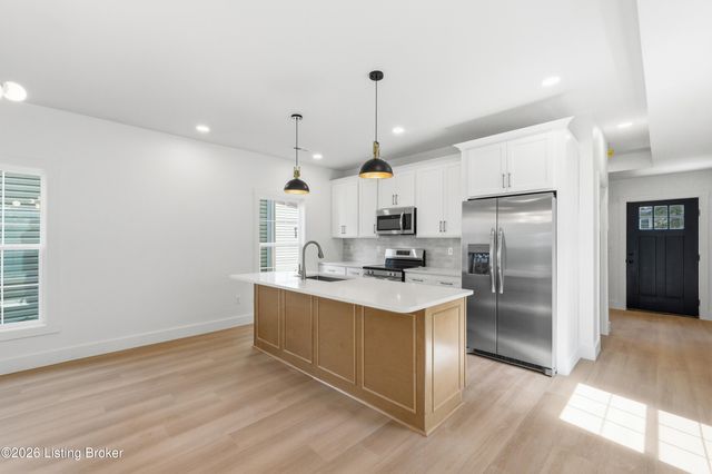 711 E Ormsby Ave, Louisville, KY 40203