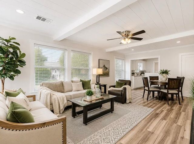 131 E Hull Street, Denison, TX 75021