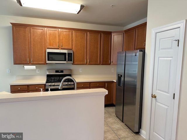 12737 YORK MILL LN, Clarksburg, MD 20871