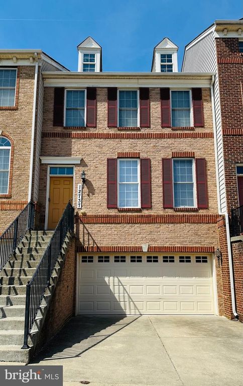 Image 10 of property listing at 12737 YORK MILL LN, Clarksburg, MD 20871