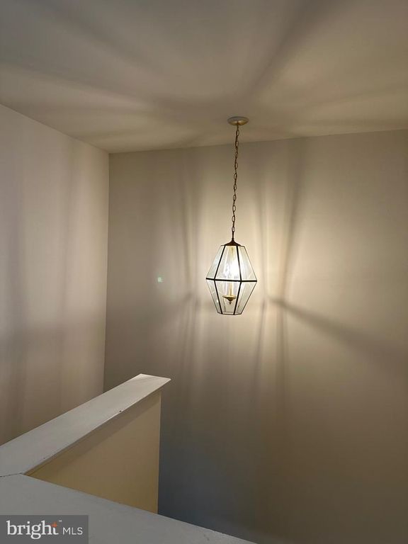 Image 35 of property listing at 12737 YORK MILL LN, Clarksburg, MD 20871