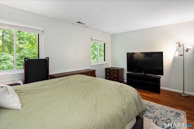 213 Sunrise Hill Lane 213, Norwalk, CT 06851