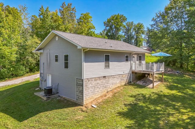 219 W W Haven Drive, Williamsburg, KY 40769