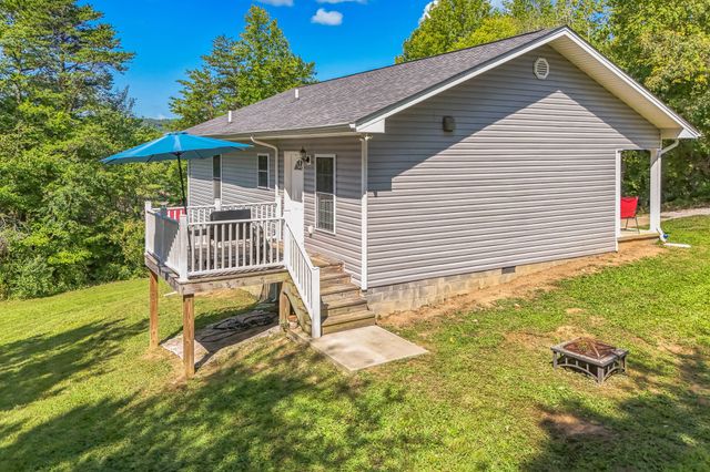 219 W W Haven Drive, Williamsburg, KY 40769