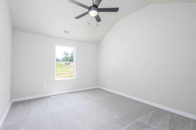 207 Crepe Myrtle Drive, Dickson, TN 37055