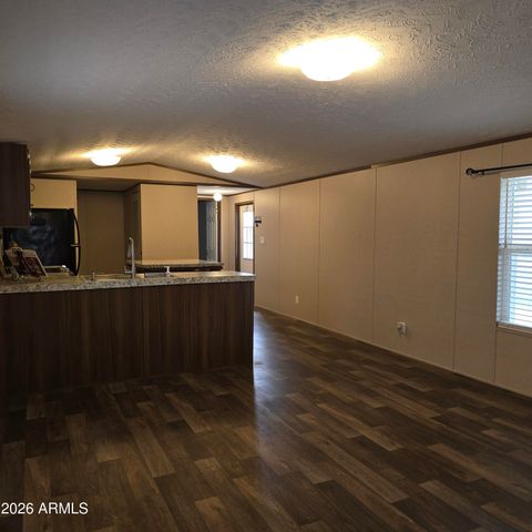 17825 N 7th Street 105, Phoenix, AZ 85022