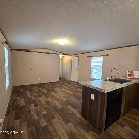 17825 N 7th Street 105, Phoenix, AZ 85022