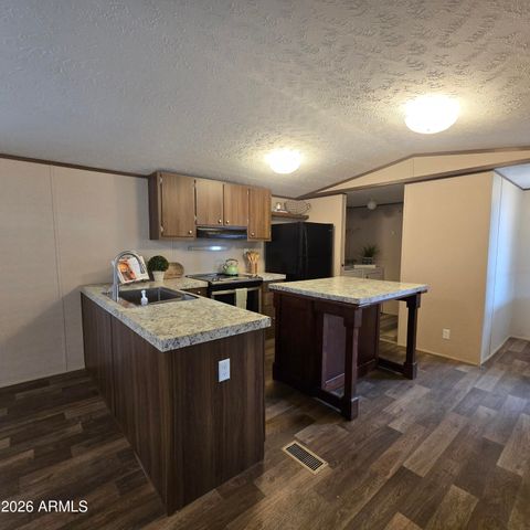 17825 N 7th Street 105, Phoenix, AZ 85022