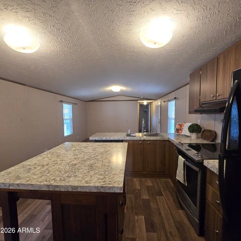 17825 N 7th Street 105, Phoenix, AZ 85022