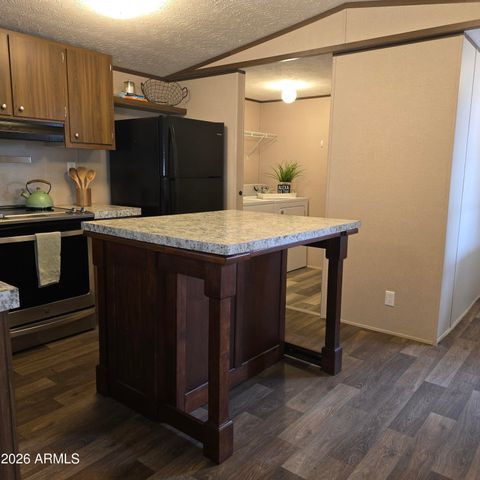 17825 N 7th Street 105, Phoenix, AZ 85022