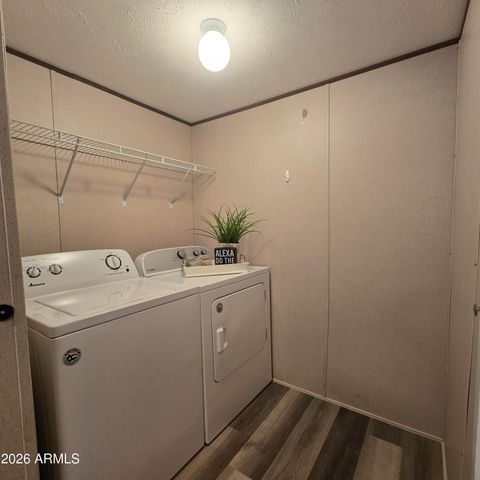 17825 N 7th Street 105, Phoenix, AZ 85022