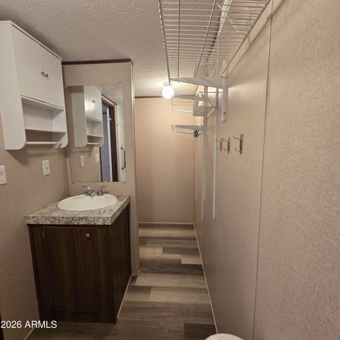 17825 N 7th Street 105, Phoenix, AZ 85022